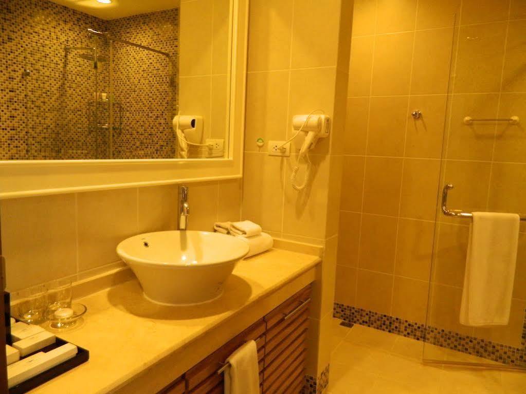 Pacific Place Serviced Apartment Hanoi Bagian luar foto